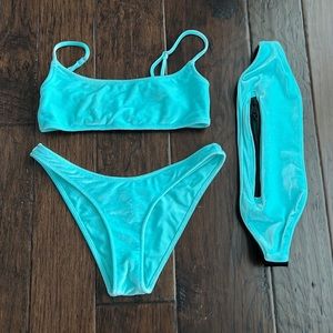 light blue triangl set